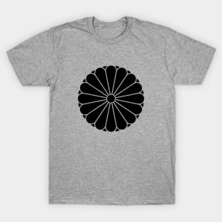 Kiku Chrysanthemum Mon in black T-Shirt